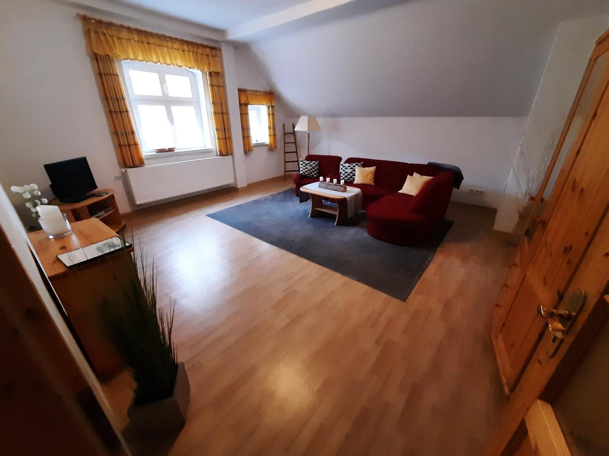 Hotel Boootshaus - Am Spreeufer Beeskow Esterno foto