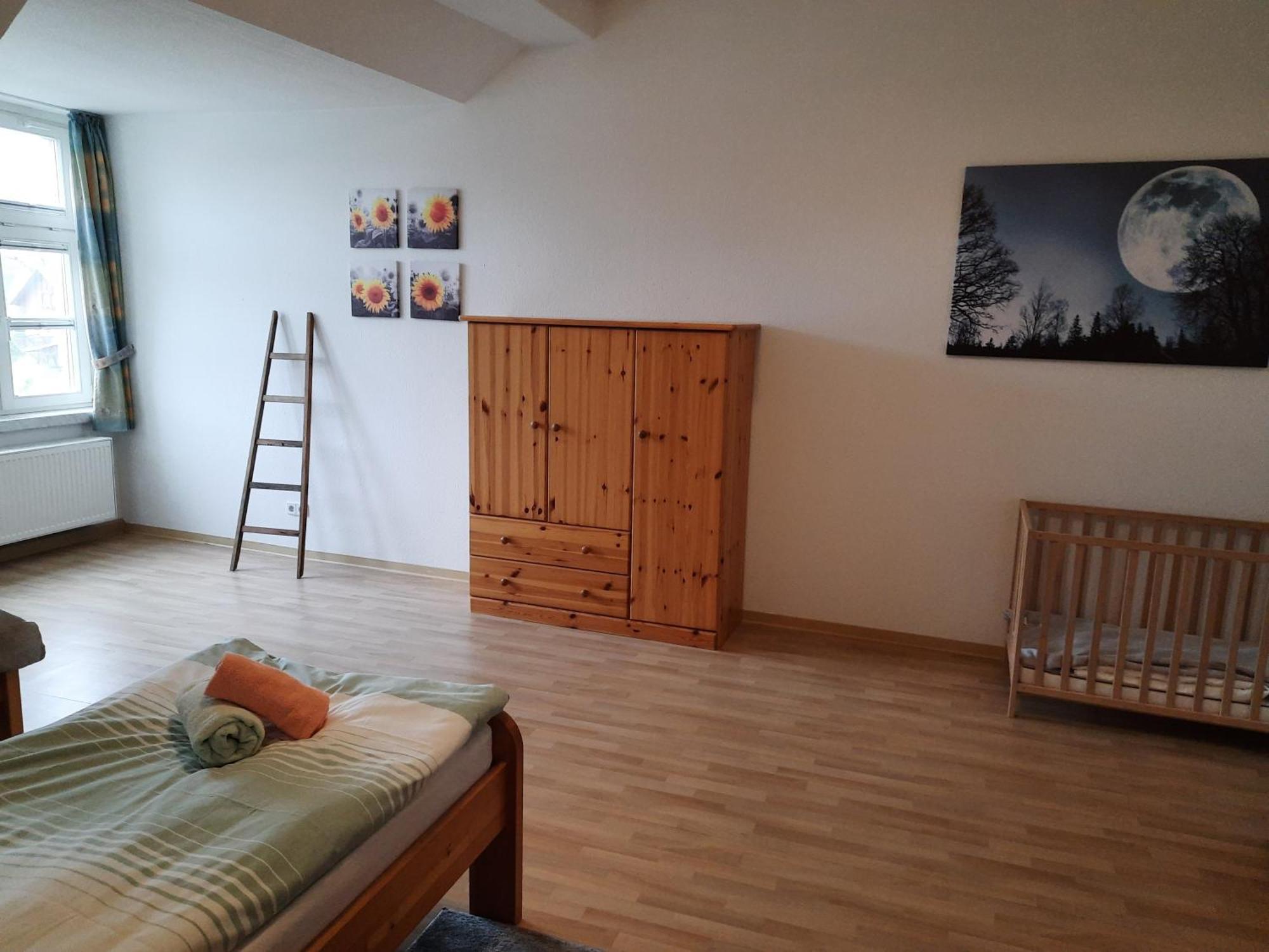Hotel Boootshaus - Am Spreeufer Beeskow Esterno foto